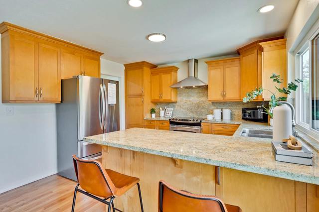 620 Willowgate Street, Mountain View CA: https://media.crmls.org/mediaz/17655cc1-c7bd-4cef-aa1b-55a6f7d91338.jpg