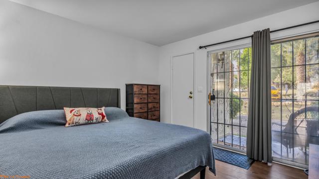 Image 8 of 17 For 64291 Spyglass Avenue 11