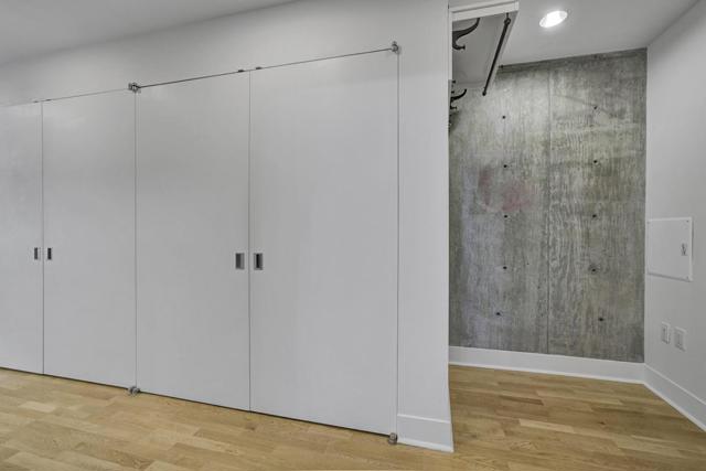 74 New Montgomery Street, San Francisco CA: https://media.crmls.org/mediaz/17668587-6ca4-46a7-b605-c3d91c02c1d5.jpg