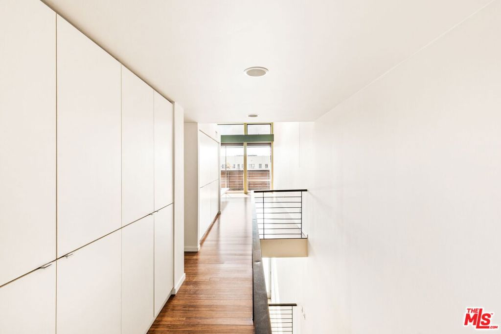 MLS #25486387 img 14