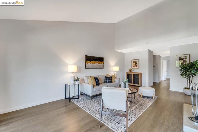 Image 3 of 31 For 77 Fairmount Ave  317