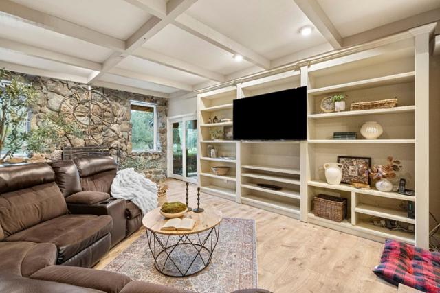 6915 Redwood Retreat Road, Gilroy CA: https://media.crmls.org/mediaz/17695b65-87a9-4d47-9096-ef1b9ba95b0b.jpg