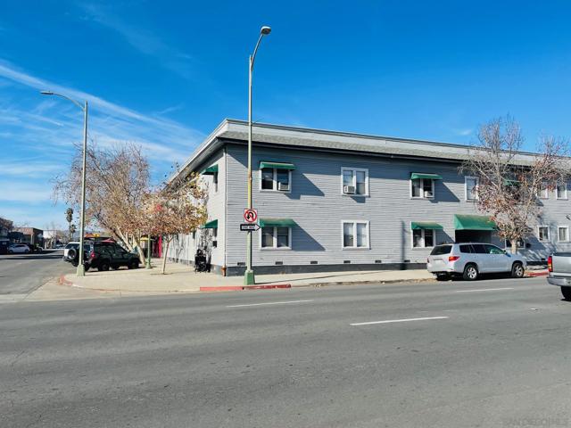 Image 2 of 44 For 204 2nd Avenue