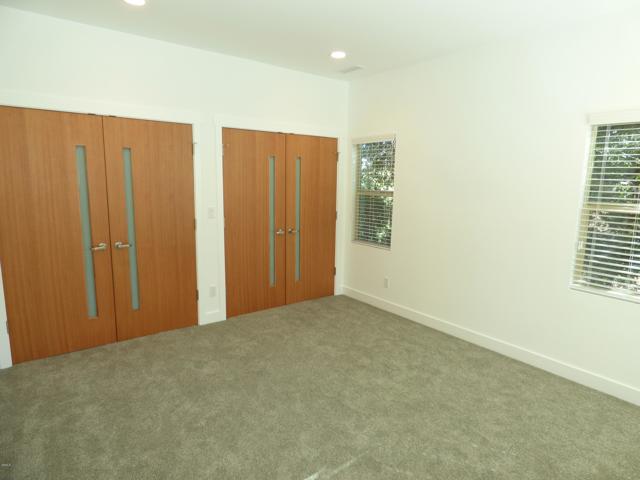 Detail Gallery Image 14 of 21 For 3412 Montrose Ave, Glendale,  CA 91214 - 2 Beds | 2 Baths