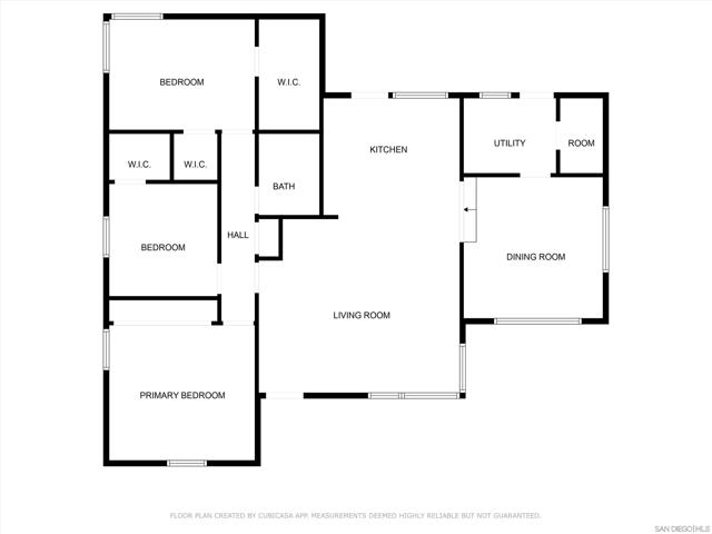 4113 Loma Alta Dr, San Diego CA: https://media.crmls.org/mediaz/176c8e81-d9a7-4bb6-b092-13a319343b08.jpg