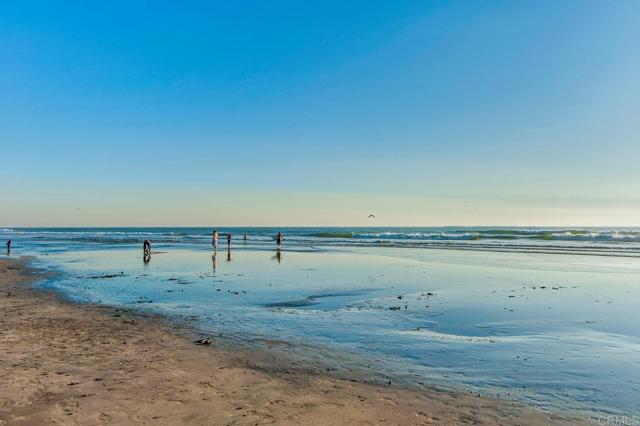 2722 Penkea Drive, Oceanside CA: https://media.crmls.org/mediaz/176c9c94-73cb-41b9-b548-c31bad7acffc.jpg