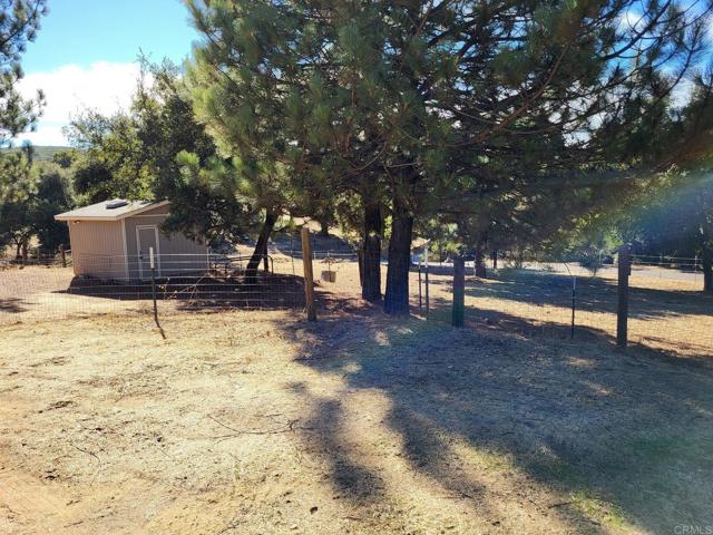 Image 28 of 30 For 10252 Oak Grove Dr