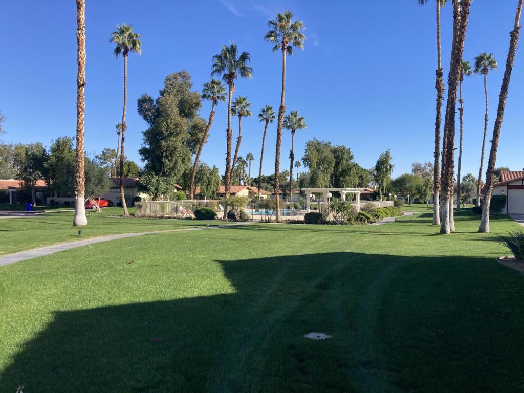 https://media.crmls.org/mediaz/176d1dd5-b60a-41d4-8a72-1d0c877c55b9.jpg?preset=X-Large