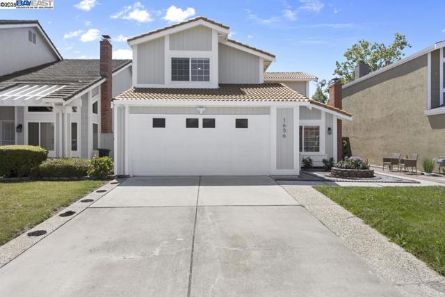 1656 Briarcrest Ct, San Jose CA: https://media.crmls.org/mediaz/176e1cce-8fe9-40da-adc1-d4974b8999db.jpg
