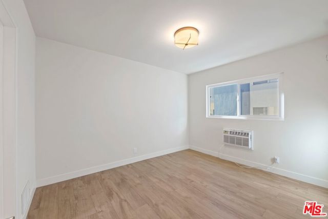 1248 N Crescent Heights Boulevard, West Hollywood CA: https://media.crmls.org/mediaz/176e72ad-8af8-4a91-85e4-1a490c9967fe.jpg