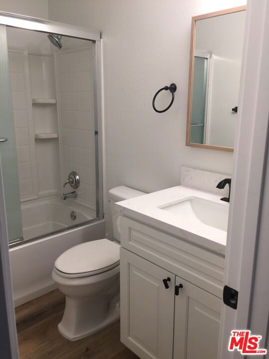 Image 9 of 16 For 9647 Spyglass Avenue 24