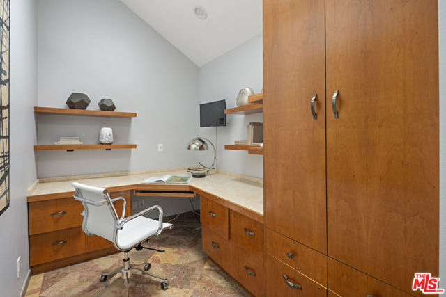 13082 Mindanao Way, 11 photo 20