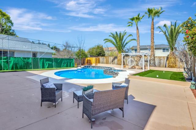 Image 41 of 48 For 1513 Shinn Court