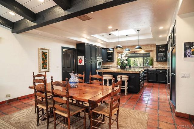 Detail Gallery Image 13 of 26 For 17473 Luna De Miel, Rancho Santa Fe,  CA 92067 - 4 Beds | 4/1 Baths