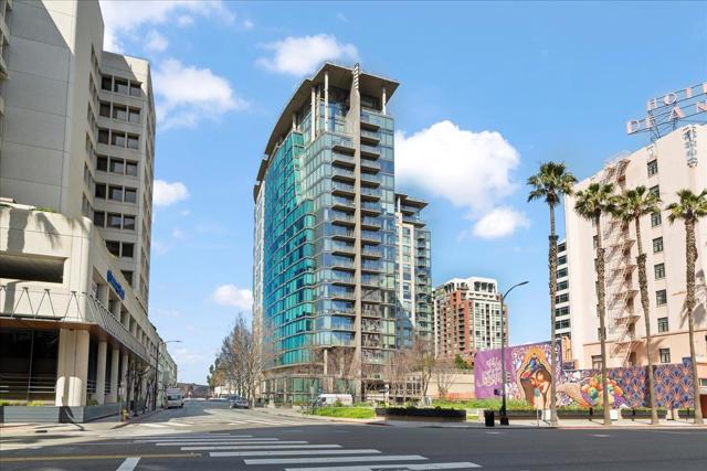38 N Almaden Boulevard, San Jose CA: https://media.crmls.org/mediaz/177034da-ff2b-4a2b-a9e1-30abd5a44879.jpg