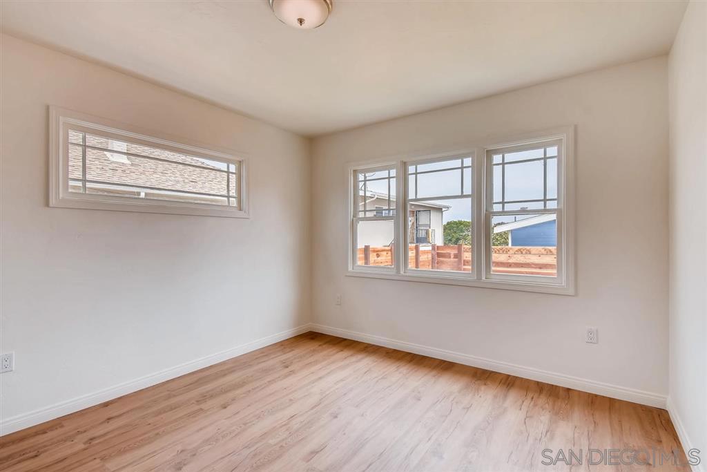 4764 Point Loma Blvd - photo 11