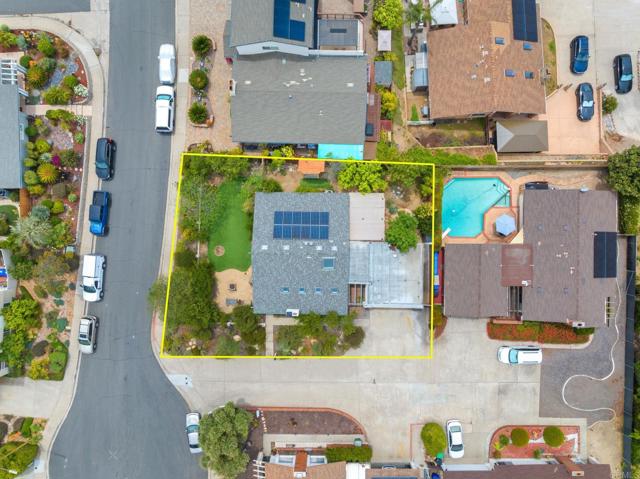 5550 La Cuenta Drive, San Diego CA: https://media.crmls.org/mediaz/17719f80-d224-483b-9b93-ae4ba775ae83.jpg