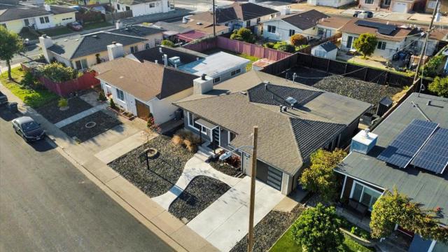 413 Ferndale Avenue, South San Francisco CA: https://media.crmls.org/mediaz/17732889-959e-4f50-9645-b10589c2e893.jpg