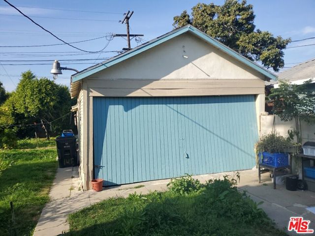 145 97th Street, Los Angeles, California 90003, 2 Bedrooms Bedrooms, ,1 BathroomBathrooms,Single Family Residence,For Sale,97th,24371845