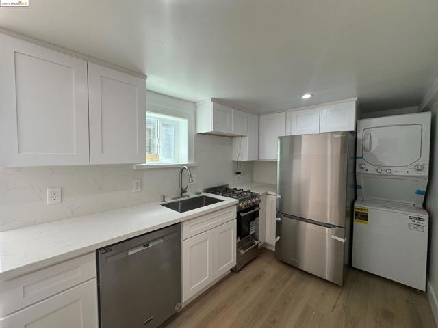 Image 47 of 57 For 1662 14th Street
