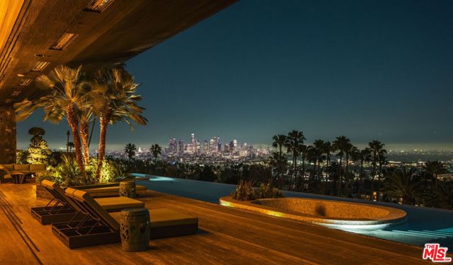 1851 N Stanley Avenue, Los Angeles CA: https://media.crmls.org/mediaz/17774d8a-807a-42e0-ae3f-78506812ba5a.jpg