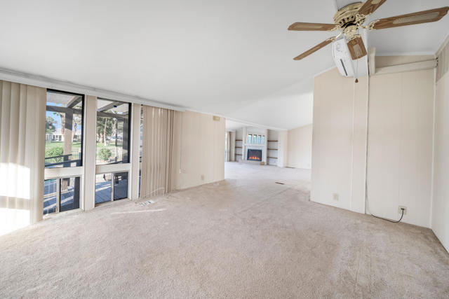 33440 Carlsbad Circle, Thousand Palms CA: https://media.crmls.org/mediaz/17785c64-5d5e-473c-b842-c21d5b9f299c.jpg