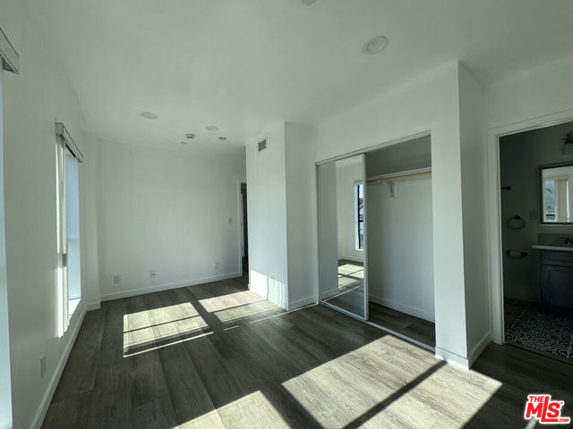 1330 Arapahoe Street, Los Angeles CA: https://media.crmls.org/mediaz/1778d721-d52b-489c-b2a6-d0518fcdde41.jpg