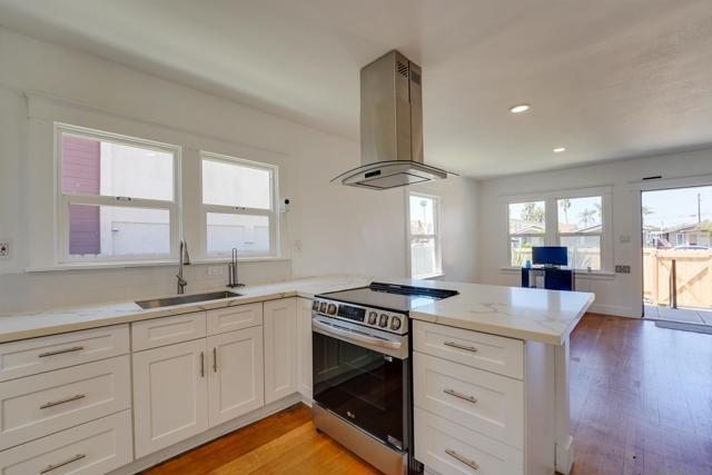 3645 42nd Street, San Diego CA: https://media.crmls.org/mediaz/1778fed8-dc50-44cf-9a93-8cb9295d3660.jpg
