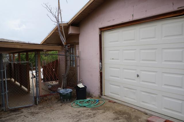11022 West Drive, Morongo Valley CA: https://media.crmls.org/mediaz/17791205-6392-4a75-badd-3eb53b4e0483.jpg