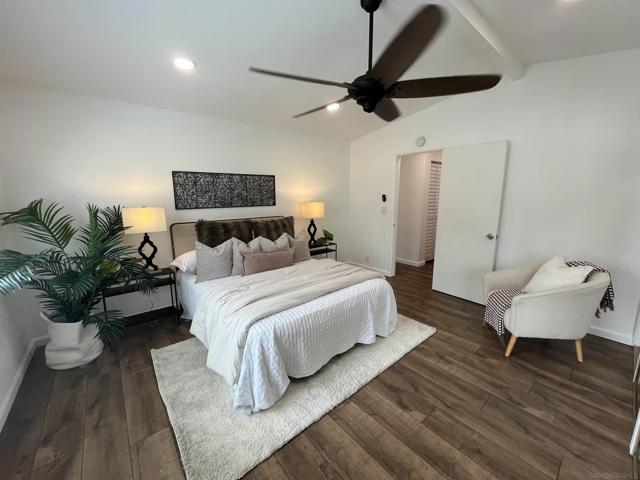 118 W 8Th Ave, Escondido CA: https://media.crmls.org/mediaz/17794e08-8659-4062-a850-34802dbb65e2.jpg