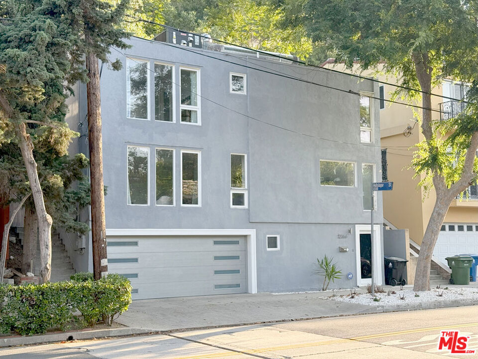 12366 Laurel Terrace Drive