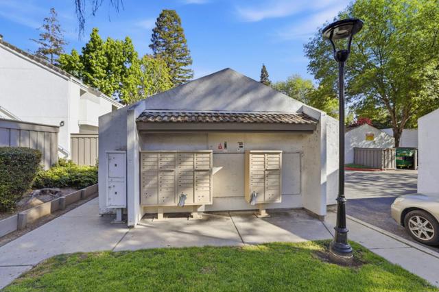 1055 N Capitol Avenue, San Jose CA: https://media.crmls.org/mediaz/177b60ef-9a67-48dd-b684-f01dfda21b1e.jpg