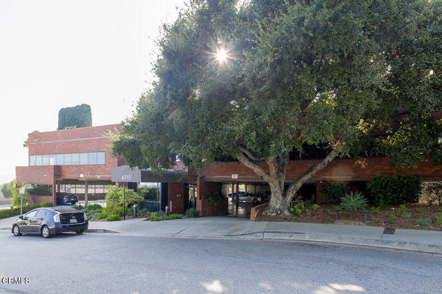 4515 Ocean View Boulevard, La Canada Flintridge, California 91011, ,Commercial Lease,For Rent,4515 Ocean View Boulevard,CRP1-20612