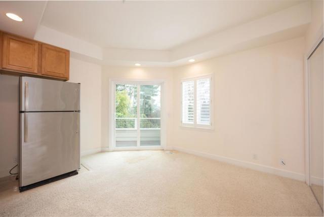 590 Miramar Drive, Half Moon Bay CA: https://media.crmls.org/mediaz/177c8f89-2921-40a1-abba-fb09f509d6c0.jpg
