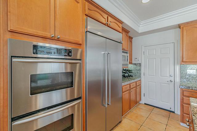 4224 Indigo Oak Court, San Jose CA: https://media.crmls.org/mediaz/177ef931-0713-4753-b6ee-87743bff0d61.jpg