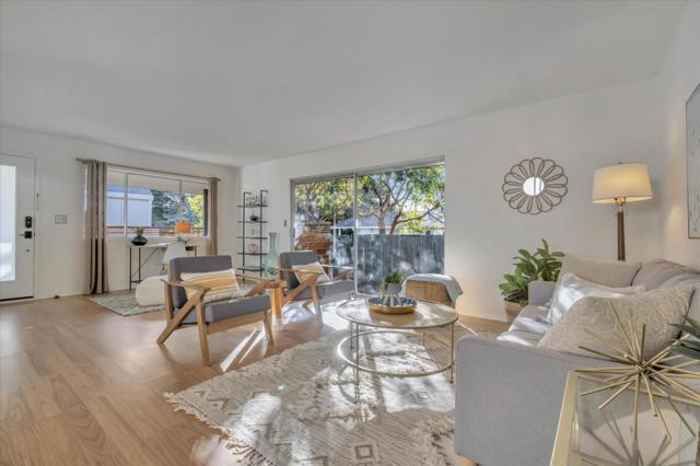 103 Darlington ln, Soquel CA: https://media.crmls.org/mediaz/1780f359-9bc8-4dfa-a1cb-ff579d5b8deb.jpg