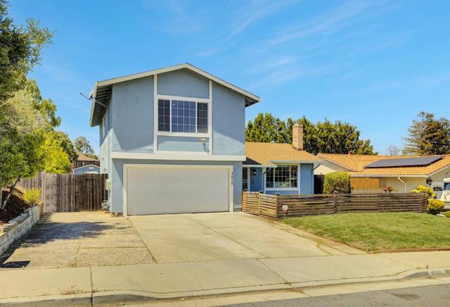 3517 Dahill Court, San Jose CA: https://media.crmls.org/mediaz/178189c3-9bca-4f57-bc57-5448230b2d93.jpg