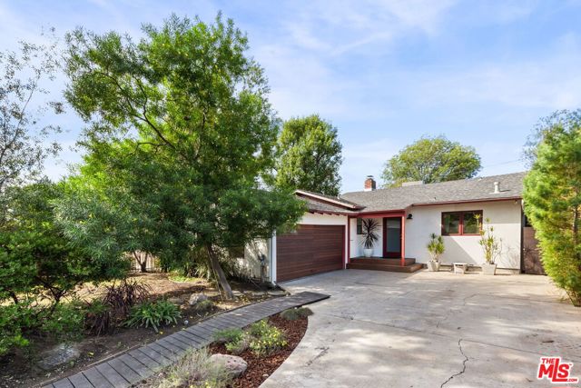 5853 Bevis Avenue photo 3