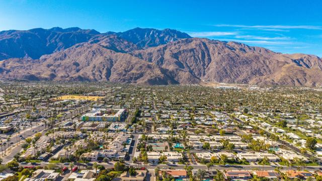 1484 Versailles Drive, Palm Springs, CA 92264