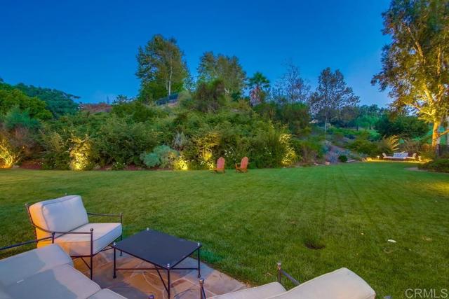 Detail Gallery Image 6 of 70 For 8308 Top O the Morning Way, San Diego,  CA 92127 - 5 Beds | 5/1 Baths