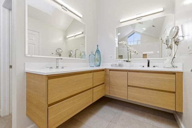 800 Fountain Park Lane, Mountain View CA: https://media.crmls.org/mediaz/17858075-c4a6-4e5c-9386-fc5f470fdc55.jpg