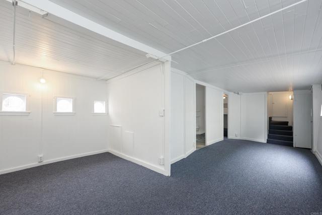 732 3rd Street, Encinitas CA: https://media.crmls.org/mediaz/1786e35b-69ac-47ce-bf82-a20e02defa72.jpg