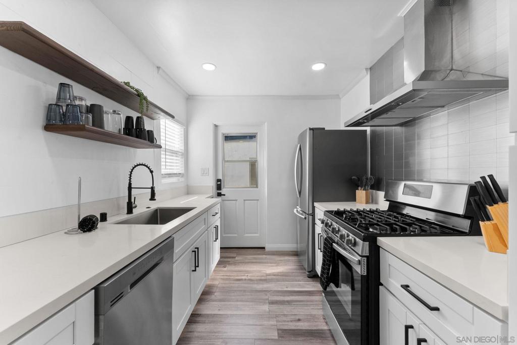 3540 Quimby St - photo 14