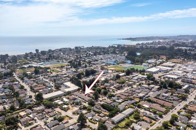 2030 Kinsley Street, Santa Cruz CA: https://media.crmls.org/mediaz/17871244-234d-4d58-99eb-f87922863c2f.jpg
