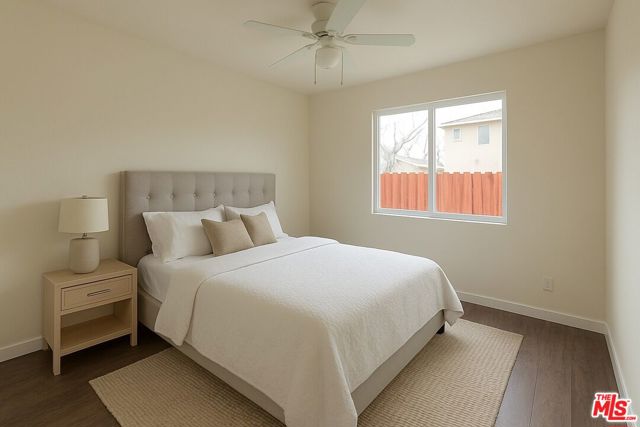 636 3/4 E 87th Street, Los Angeles CA: https://media.crmls.org/mediaz/1788270d-1dfe-4d27-8a82-7a2631e289b9.jpg