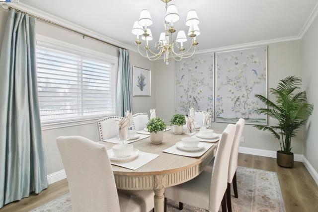 484 El Pintado Rd, Danville CA: https://media.crmls.org/mediaz/1788fc03-518a-404e-9237-17d49a4a5e7a.jpg