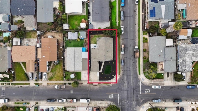 27707 La Porte Ave, Hayward CA: https://media.crmls.org/mediaz/17897c1d-1dc3-4fd4-ad39-82a0f66dc12f.jpg