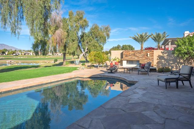 33 Via Las Flores, Rancho Mirage, CA 92270