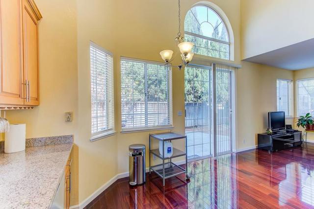 4719 ANDREA Way, Union City CA: https://media.crmls.org/mediaz/178d48ef-dc54-45a9-aa6d-f671fb9bfd4d.jpg
