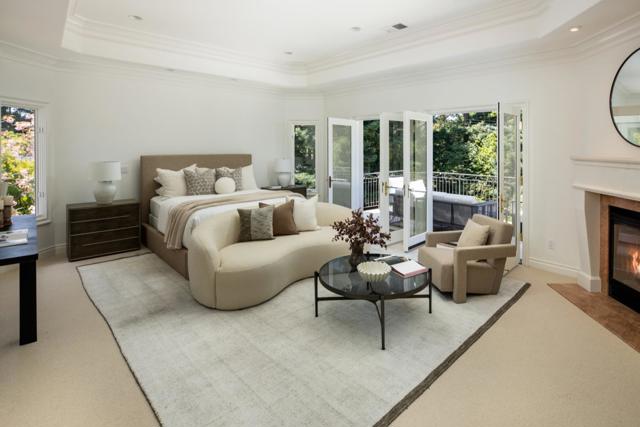 68 Almendral Avenue, Atherton CA: https://media.crmls.org/mediaz/178d536e-d098-4117-80b2-9bc56603089d.jpg